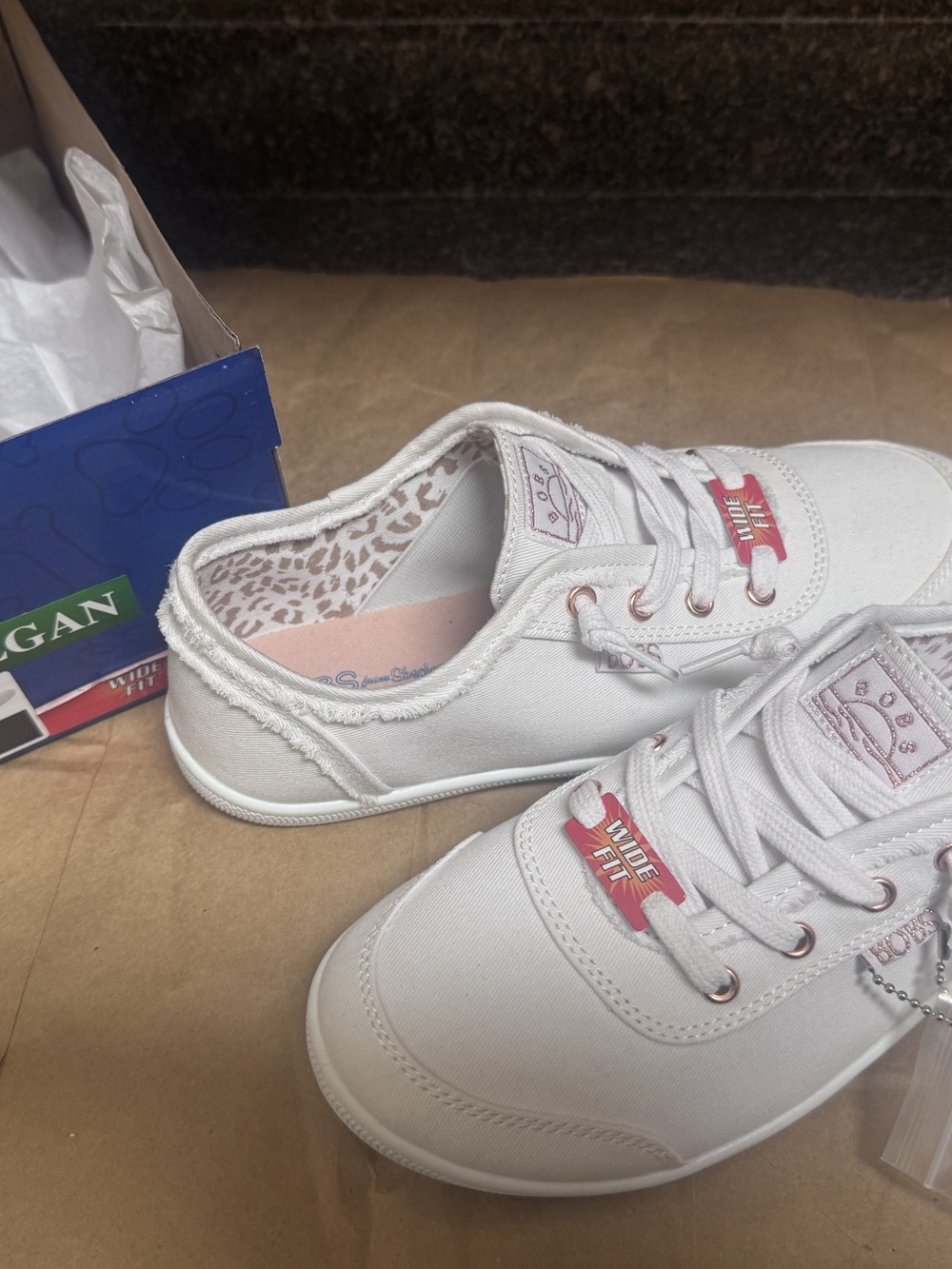 Skechers. Bobs. NWT